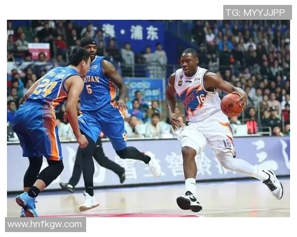 独家解析上海篮球队节奏特点与对手的全面对比分析