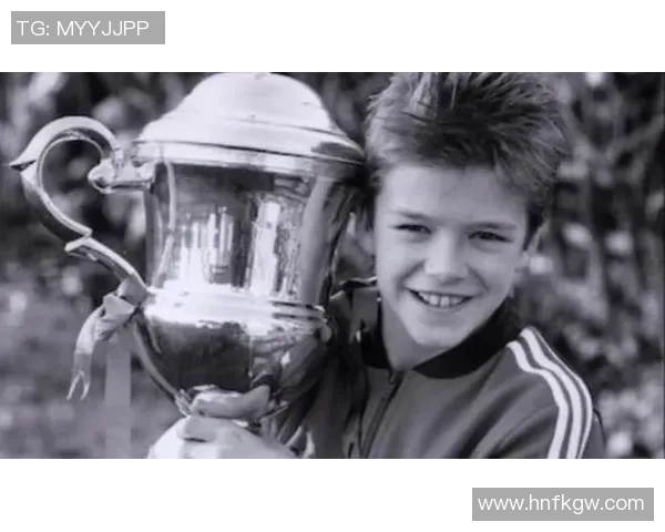 英国大龄足球明星的传奇人生与职业生涯的精彩回顾与启示